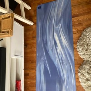 Lululemon Yoga Mat